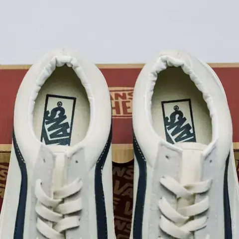 Top Shop Bán Giày Vans Fake Uy Tín, Chất Lượng Nhất Tp.hcm Hiện Nay Top Shop Bán Giày Vans Fake Uy Tín, Chất Lượng Nhất Tp.hcm Hiện Nay