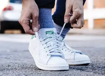 Cách Buộc Dây Giày Stan Smith Dấu Dây Đẹp & Đơn Giản Cách Buộc Dây Giày Stan Smith Dấu Dây Đẹp & Đơn Giản