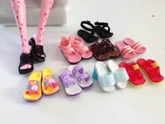 Cách Làm Giày Đẹp Cho Búp Bê Tại Nhà Đơn Giản Cho Mọi Loại Búp Bê Cách Làm Giày Đẹp Cho Búp Bê Tại Nhà Đơn Giản Cho Mọi Loại Búp Bê