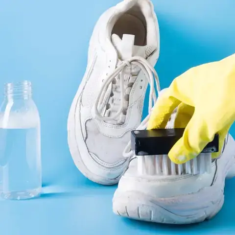 Cách Làm Trắng Giày Vans Nhanh Chóng, Hiệu Quả Tại Nhà Cách Làm Trắng Giày Vans Nhanh Chóng, Hiệu Quả Tại Nhà