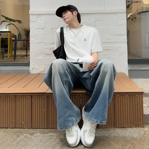 15+ Cách Phối Đồ Với Giày Sneaker Nam Cực Chất Cho Mọi Phong Cách