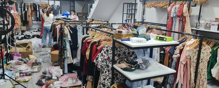 Cửa Hàng Áo Quần Giày Dép Túi Xách Mỹ Thanh: Địa Chỉ, Sản Phẩm & Kinh Nghiệm Mua Sắm Cửa Hàng Áo Quần Giày Dép Túi Xách Mỹ Thanh: Địa Chỉ, Sản Phẩm & Kinh Nghiệm Mua Sắm