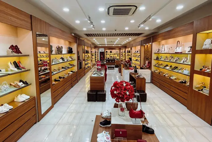 Top 10 Cửa Hàng Giày Đông Hải Tại Hà Nội: Địa Chỉ, Đánh Giá & Khuyến Mãi Top 10 Cửa Hàng Giày Đông Hải Tại Hà Nội: Địa Chỉ, Đánh Giá & Khuyến Mãi