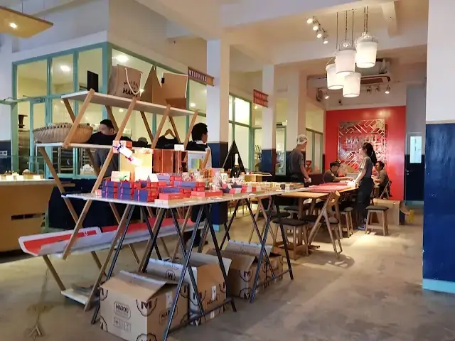 G-lab Hồ Chí Minh: Thông Tin Chi Tiết Về Cửa Hàng Giày Sneaker & Streetwear G-lab Hồ Chí Minh: Thông Tin Chi Tiết Về Cửa Hàng Giày Sneaker & Streetwear
