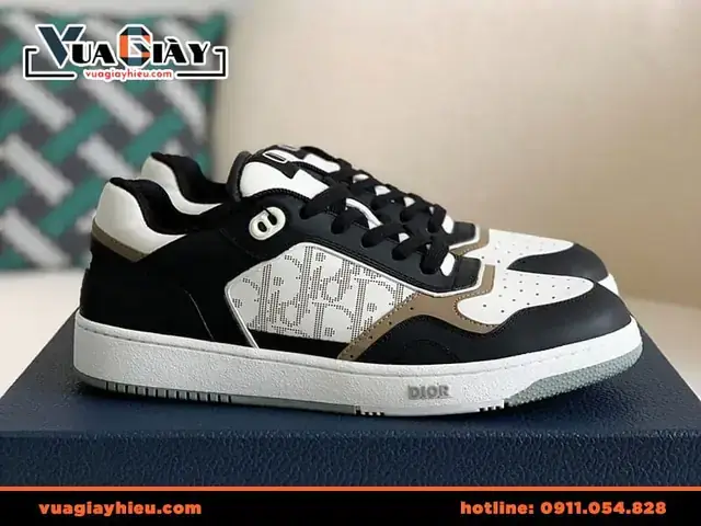 Giày Dior Cổ Cao Real Giá Bao Nhiêu? Cập Nhật 2026 Giày Dior Cổ Cao Real Giá Bao Nhiêu? Cập Nhật 2026