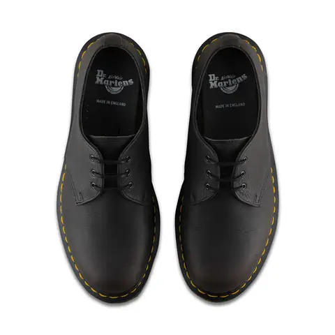 Giày Dr. Martens Bóng Cổ Thấp Made In England: Đánh Giá Chi Tiết & Nơi Mua Chính Hãng