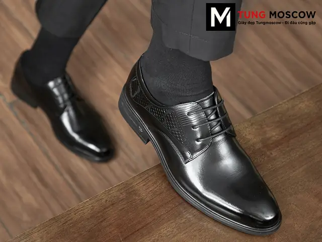 Giày Dự Tiệc Cưới Cho Nam & Nữ: Chọn Kiểu Dáng, Màu Sắc Phù Hợp