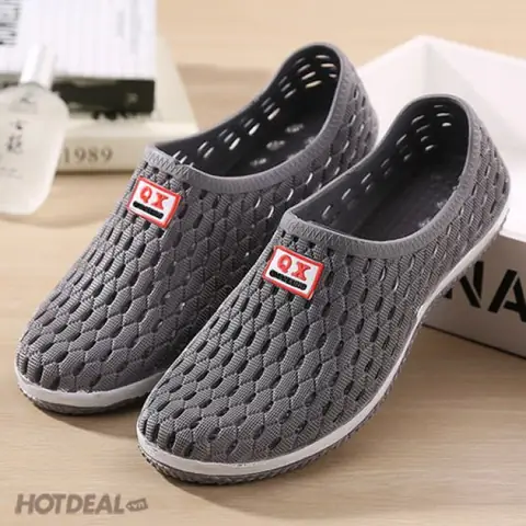 Giày Lười Nhựa Đục Lỗ Đi Mưa Nam: Chọn Mẫu Thoáng Khí, Chống Nước Tốt Giày Lười Nhựa Đục Lỗ Đi Mưa Nam: Chọn Mẫu Thoáng Khí, Chống Nước Tốt