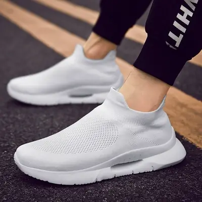 Giày Lười Thể Thao Hàn Quốc Không Dây: Chọn Mẫu, Mua Ở Đâu Tốt Nhất? Giày Lười Thể Thao Hàn Quốc Không Dây: Chọn Mẫu, Mua Ở Đâu Tốt Nhất?