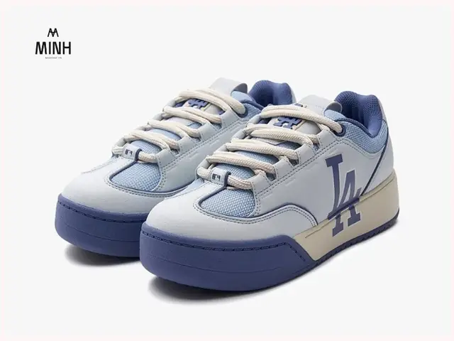 Giày "made In Vietnam" Có Phải Hàng Fake? Giải Mã Sự Thật Về Nguồn Gốc Giày Chính Hãng Giày "made In Vietnam" Có Phải Hàng Fake? Giải Mã Sự Thật Về Nguồn Gốc Giày Chính Hãng