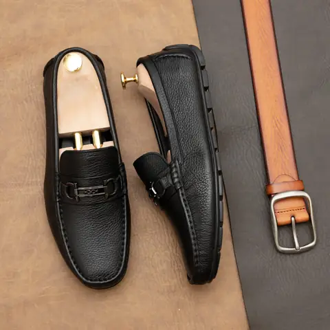 Giày Mọi Da Bò Thật Hùng Cường: Đánh Giá Chi Tiết & Kinh Nghiệm Chọn Mua Giày Mọi Da Bò Thật Hùng Cường: Đánh Giá Chi Tiết & Kinh Nghiệm Chọn Mua
