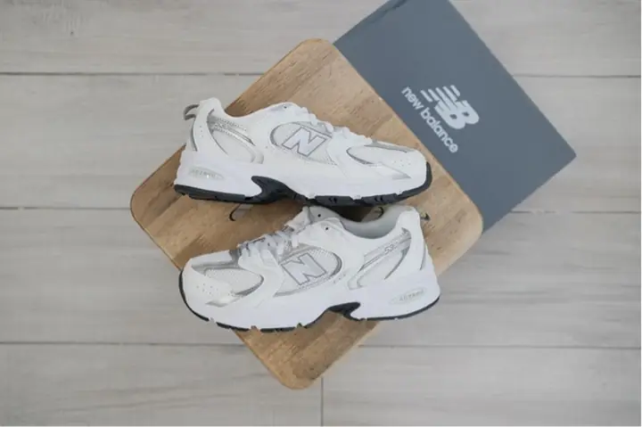 Giày New Balance Chính Hãng: Ưu Đãi, Mẫu Mã Và Nơi Mua Uy Tín 2024 Giày New Balance Chính Hãng: Ưu Đãi, Mẫu Mã Và Nơi Mua Uy Tín 2024