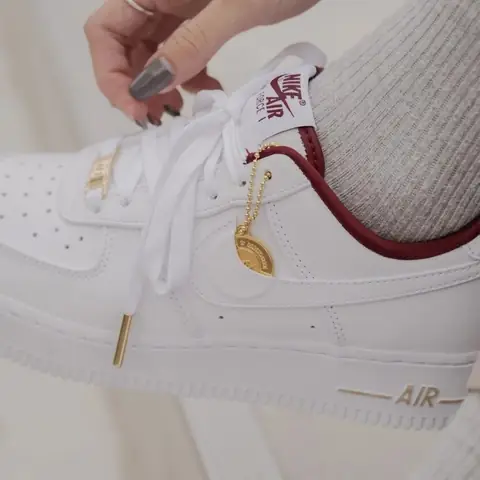 Giày Nike Air Force 1 Just Do It: Đánh Giá Chi Tiết & Cập Nhật Mẫu Mới Giày Nike Air Force 1 Just Do It: Đánh Giá Chi Tiết & Cập Nhật Mẫu Mới
