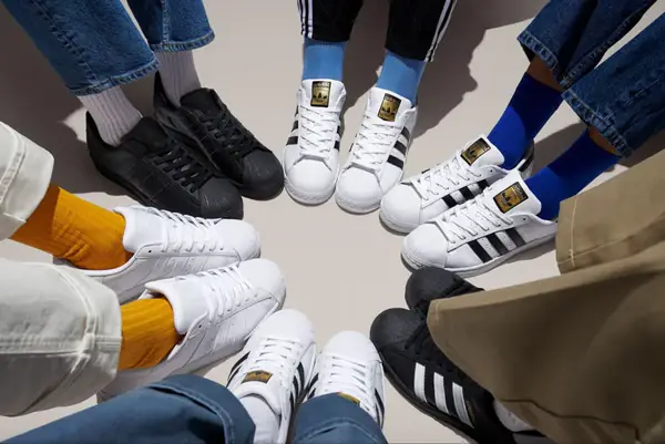 Top Mẫu Giày Thể Thao Adidas Mới Nhất: Chọn Lựa Hoàn Hảo Top Mẫu Giày Thể Thao Adidas Mới Nhất: Chọn Lựa Hoàn Hảo