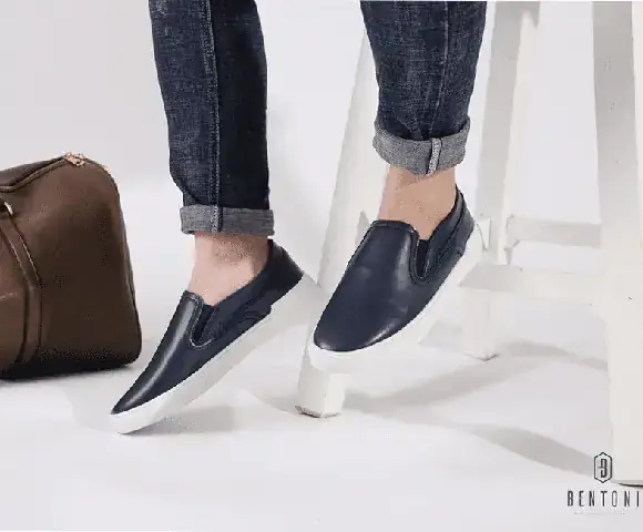 Mua Giày Slip On Nam Hà Nội: Top Địa Chỉ Uy Tín & Kinh Nghiệm Chọn Mua Mua Giày Slip On Nam Hà Nội: Top Địa Chỉ Uy Tín & Kinh Nghiệm Chọn Mua